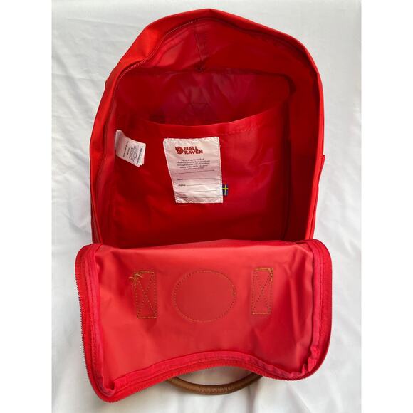 Fjallraven Classic Kånken Backpack, Bright Red - Picture 4 of 5